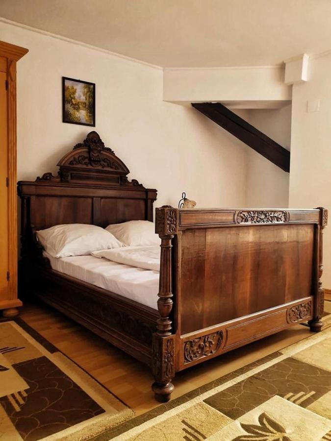 Hotel Marion Dumbraveni  Εξωτερικό φωτογραφία