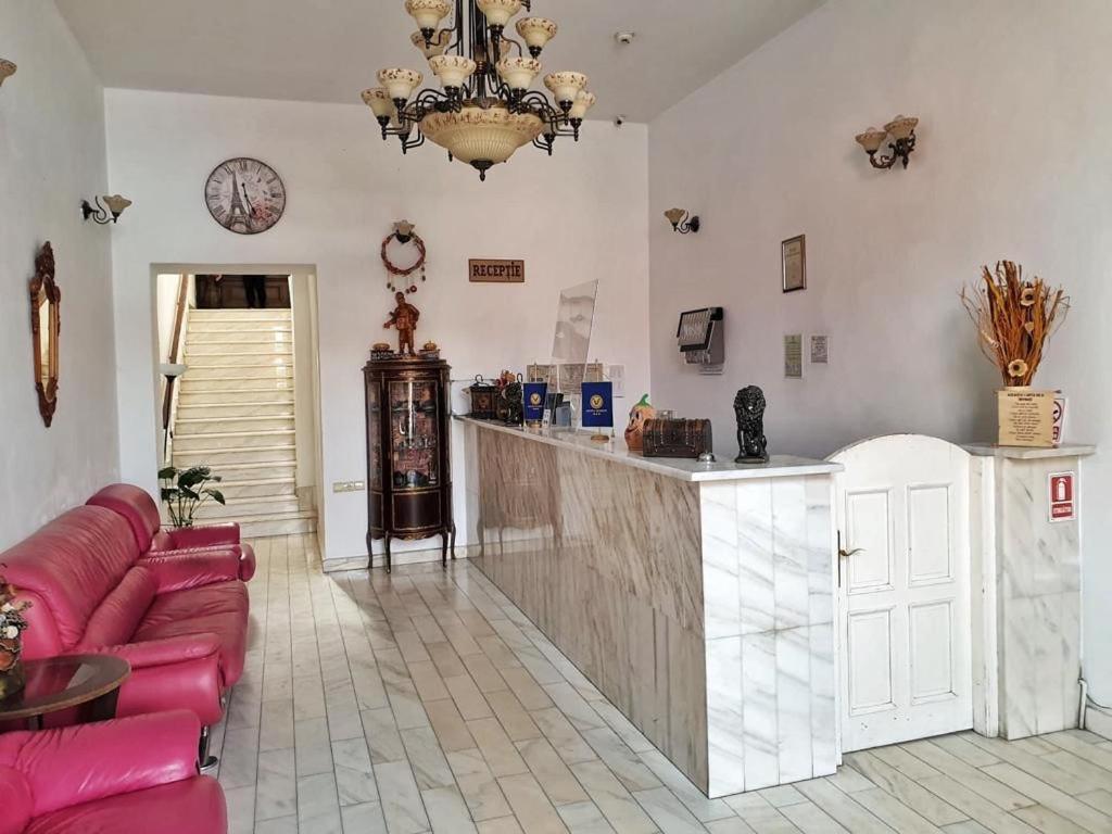 Hotel Marion Dumbraveni  Εξωτερικό φωτογραφία