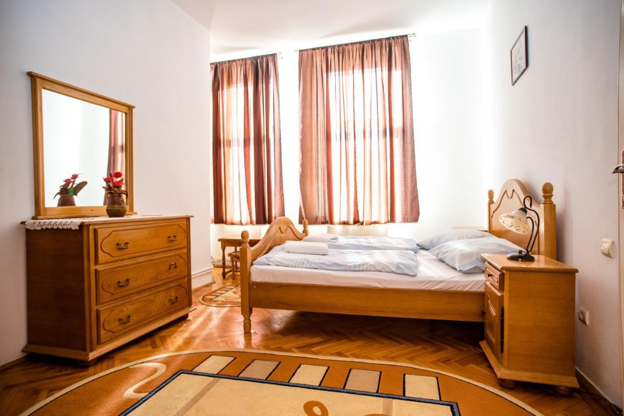 Hotel Marion Dumbraveni  Εξωτερικό φωτογραφία